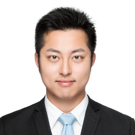 黄经纬