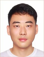 龙霄潇